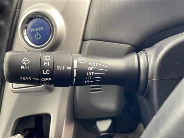 プリウスアルファ Ｇ　純正メモリーナビ　ＴＶ／Ｂｌｕｅｔｏｏｔｈ　クルーズコントロール　エンジンスタートボタン　ビルトインＥＴＣ　電格ミラー　ステアリングリモコン　ＡＡＣ　オートライト　ドライブレコーダー　スマートキー（13枚目）