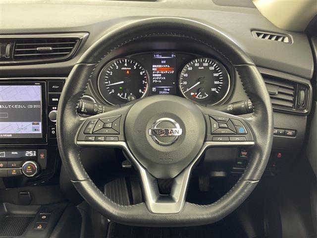 エクストレイル ２０Ｘｉ　Ｖセレクション　純正９インチナビ　Ｂｌｕｅｔｏｏｔｈ　Ｂｌｕ－ｒａｙ　フルセグ　全周囲カメラ　インテリジェントルームミラー　プロパイロット　エマージェンシーブレーキ　レーンキープアシスト　クリアランスソナー（14枚目）