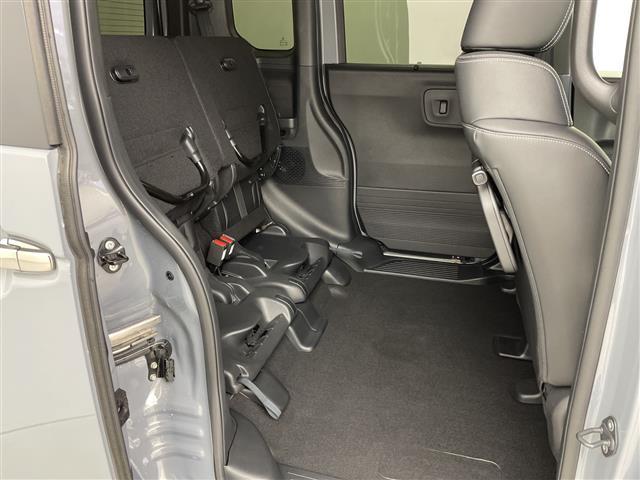 Ｎ－ＢＯＸカスタム コーディネートスタイル　両側パワスラ　純正９インチナビ　ＡｐｐｌｅＣａｒＰｌａｙ　ＡｎｄｒｏｉｄＡｕｔｏ　レザーシート　シートヒーター　レーダークルーズコントロール　レーンキープアシスト　先行車発信お知らせ機能　標識認識機能（20枚目）