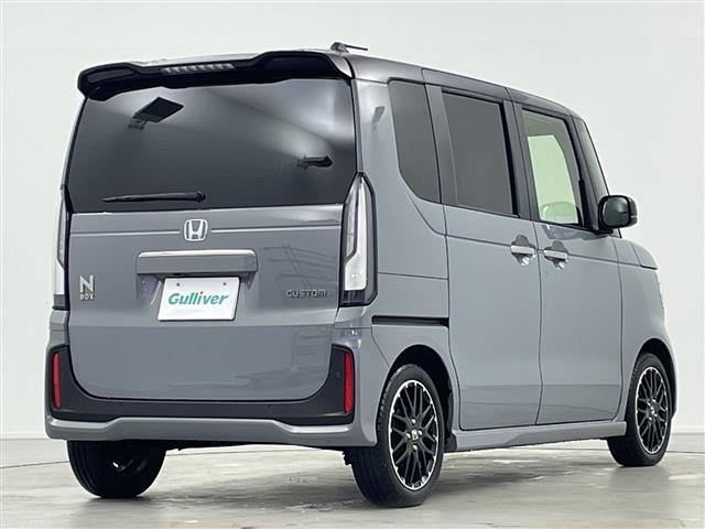 Ｎ－ＢＯＸカスタム コーディネートスタイル　両側パワスラ　純正９インチナビ　ＡｐｐｌｅＣａｒＰｌａｙ　ＡｎｄｒｏｉｄＡｕｔｏ　レザーシート　シートヒーター　レーダークルーズコントロール　レーンキープアシスト　先行車発信お知らせ機能　標識認識機能（30枚目）