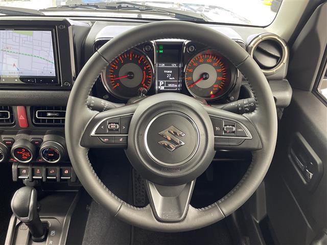 ジムニーシエラ ＪＣ　カロッツェリア８インチナビ　ＣＤ　ＤＶＤ　フルセグ　Ｂｌｕｅｔｏｏｔｈ　ＨＤＭＩ　ＡｐｐｌｅＣａｒＰｌａｙ　バックカメラ　クルーズコントロール　ステアリングスイッチ　前席シートヒーター　レザーカバー（11枚目）