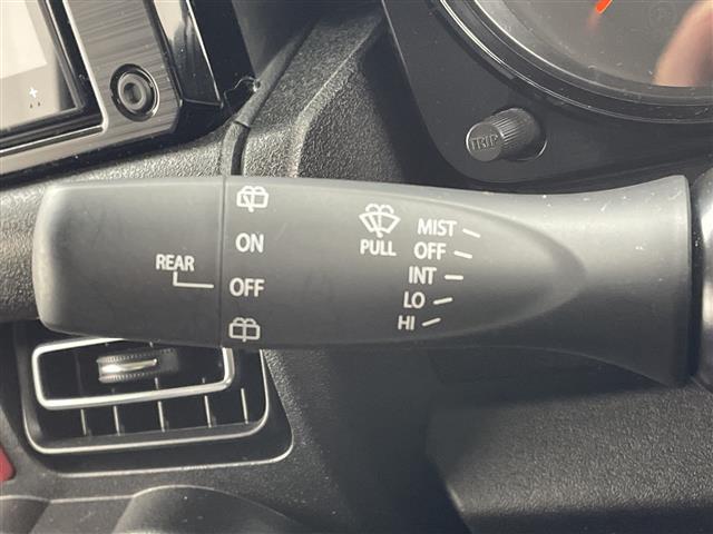 ジムニーシエラ ＪＣ　カロッツェリア８インチナビ　ＣＤ　ＤＶＤ　フルセグ　Ｂｌｕｅｔｏｏｔｈ　ＨＤＭＩ　ＡｐｐｌｅＣａｒＰｌａｙ　バックカメラ　クルーズコントロール　ステアリングスイッチ　前席シートヒーター　レザーカバー（14枚目）