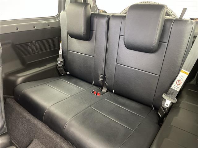 ジムニーシエラ ＪＣ　カロッツェリア８インチナビ　ＣＤ　ＤＶＤ　フルセグ　Ｂｌｕｅｔｏｏｔｈ　ＨＤＭＩ　ＡｐｐｌｅＣａｒＰｌａｙ　バックカメラ　クルーズコントロール　ステアリングスイッチ　前席シートヒーター　レザーカバー（27枚目）