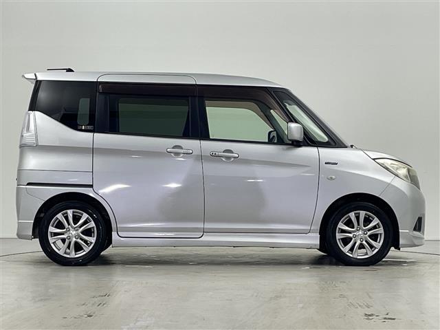 デリカＤ：２ ハイブリッドＳＸ　７型ナビ　Ｂｌｕｅｔｏｏｔｈ　パワースライドドア　ステアリングリモコン　ヘッドライトレベライザー　クルーズコントロール　シートヒーター　衝突被害軽減機能　横滑り防止装置　車線逸脱警報　スマートキー（31枚目）