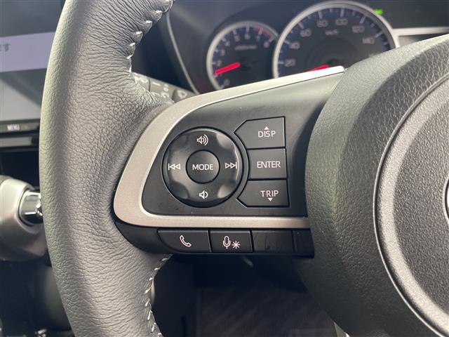 ルーミー カスタムＧ　純正９型ナビ　純正１２型フリップダウンモニター　純正ダブルツイーターサウンドシステム　ドライブレコーダー　両側パワースライドドア　コーナーセンサー　スマートアシスト　バックモニター　ビルトインＥＴＣ（6枚目）