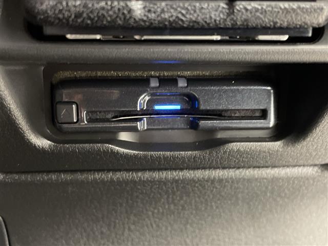 ������тm���C�P���̃K���o�[�����炱���ł��鍂������I���Q�O�Q�O�N�P���@�i���j���{�\����������������ׁi�������ÎԔ���s��̑�蔃����Ǝ҂�ΏۂƂ����u���Î����Ԕ���䐔�m���D�P�����v���j