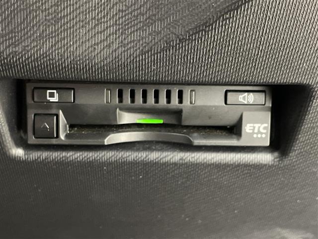 アクア クロスオーバー グラム 純正SDナビ フルセグTV バックカメラ ハーフレザーシート ETC ステアリングスイッチ コーナーセンサー プッシュスタート スマートキー ルーフレール(5枚目)