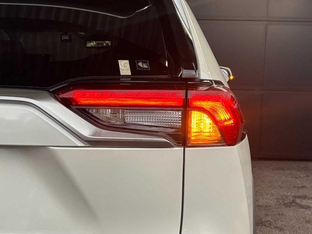 ＲＡＶ４ Ｇ　Ｚパッケージ　モデリスタエアロ　パノラマルーフ　純正メモリーナビ　Ｂｌｕｅｔｏｏｔｈ接続　ＣＤ／ＤＶＤ再生　フルセグＴＶ視聴　バックカメラ　ドラレコ　デジタルインナーミラー　純正エンジンスターター　禁煙車（47枚目）
