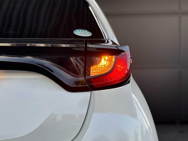 ヤリス Ｇ　純正メモリーナビ　Ｂｌｕｅｔｏｏｔｈ接続　バックカメラ　ドライブレコーダー　ＥＴＣ　社外１５インチアルミホイール　ＬＥＤライト　フルオートエアコン　スマートキー　サイドカーテンエアバッグ　禁煙車（35枚目）