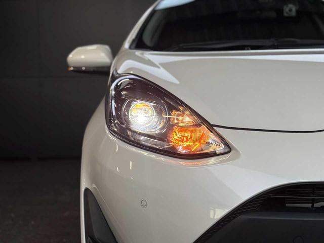 アクア Ｓスタイルブラック　当社レンタアップ車両　社外メモリーナビ　Ｂｌｕｅｔｏｏｔｈ接続　全方位カメラ　ドライブレコーダー　ＥＴＣ　フルオートエアコン　スマートキー　禁煙車（9枚目）