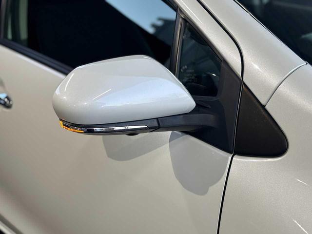 アクア Ｓスタイルブラック　当社レンタアップ車両　社外メモリーナビ　Ｂｌｕｅｔｏｏｔｈ接続　全方位カメラ　ドライブレコーダー　ＥＴＣ　フルオートエアコン　スマートキー　禁煙車（10枚目）