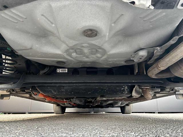 アクア Ｓスタイルブラック　当社レンタアップ車両　社外メモリーナビ　Ｂｌｕｅｔｏｏｔｈ接続　全方位カメラ　ドライブレコーダー　ＥＴＣ　フルオートエアコン　スマートキー　禁煙車（14枚目）