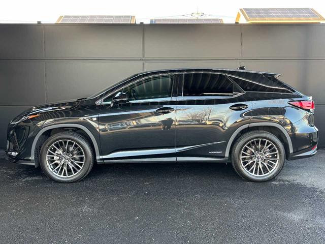 RX RX450h Fスポーツ 純正メモリーナビ Bluetooth接続 フルセグTV視聴 CD/DVD再生 バックカメラ クリアランスソナー 前後ドライブレコーダー ETC 赤レザーシート 20インチアルミ スマートキー 禁煙車(4枚目)