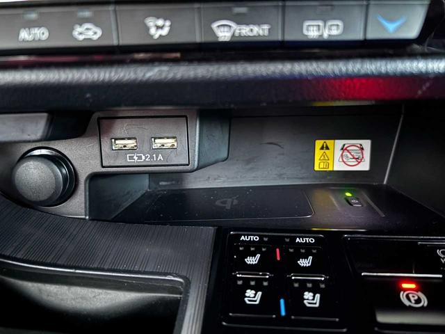 RX RX450h Fスポーツ 純正メモリーナビ Bluetooth接続 フルセグTV視聴 CD/DVD再生 バックカメラ クリアランスソナー 前後ドライブレコーダー ETC 赤レザーシート 20インチアルミ スマートキー 禁煙車(19枚目)