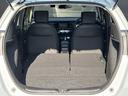 室内に大きな荷物を積みたい時、奥行きが必要な時は、後席シートを倒すとフラットで奥行きが広いスペースを確保できます♪使い勝手が良くとても便利です!