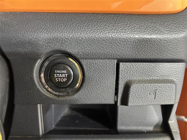 ハスラー Ｘ　衝突被害軽減　　社外７インチナビ　フルセグＴＶ　バックカメラ　Ｂｌｕｅｔｏｏｔｈ　ＬＥＤライト　オートライト　フォグライト　シートヒーター　純正１５インチアルミホイール　スマートキー　シートヒーター（8枚目）