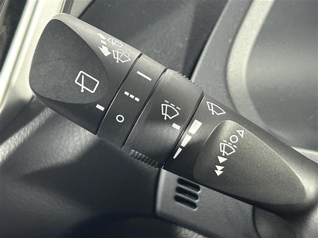 ランドクルーザープラド TX 純正7型ナビ プリクラッシュセーフティ バックカメラ ETC レーダークルーズコントロール ル-フレール 前後コーナーセンサー オートマチックハイビーム レーンキープアシスト 踏み間違い防止(10枚目)