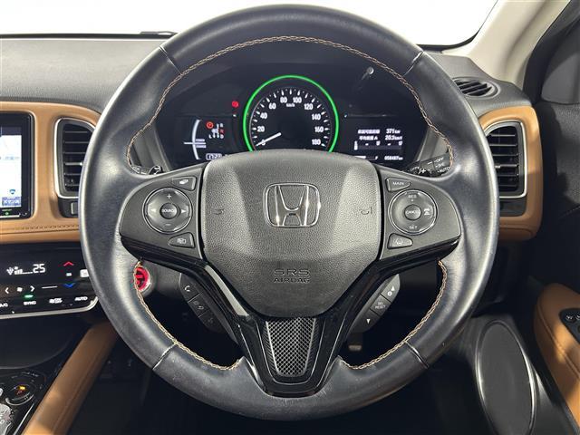 ヴェゼル ハイブリッドZ・ホンダセンシング 純正8型ナビ ホンダセンシング クルーズコントロール バックカメラ ドライブレコーダー ビルトインETC ステアリングスイッチ パドルシフト ハーフレザーシート 前席シートヒーター 純正17インチAW(8枚目)