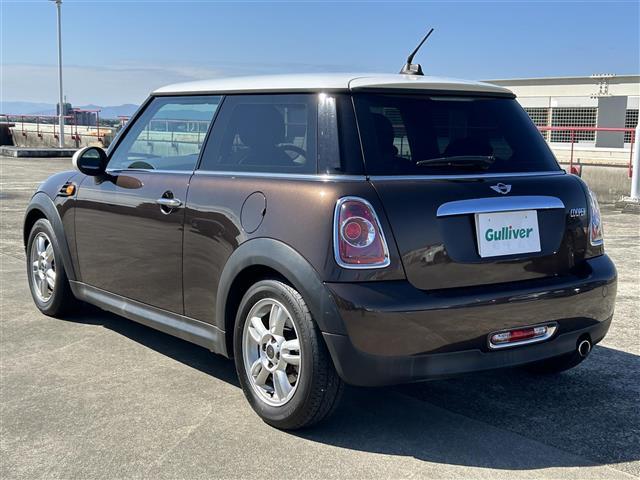 MINI クーパー(3枚目)