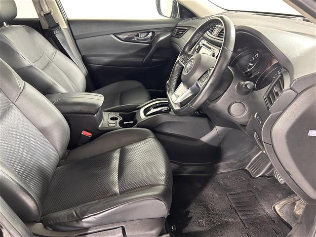 エクストレイル ２０Ｘｉ　ハイブリッド　純正７インチナビ　フルセグ　Ｂｌｕｅｔｏｏｔｈ　ＣＤ　ＤＶＤ　プロパイロット　アラウンドビューモニター　パーキングアシスト　コーナーセンサー　インテリジェントルームミラー　シートヒーター　電動リアゲー（22枚目）