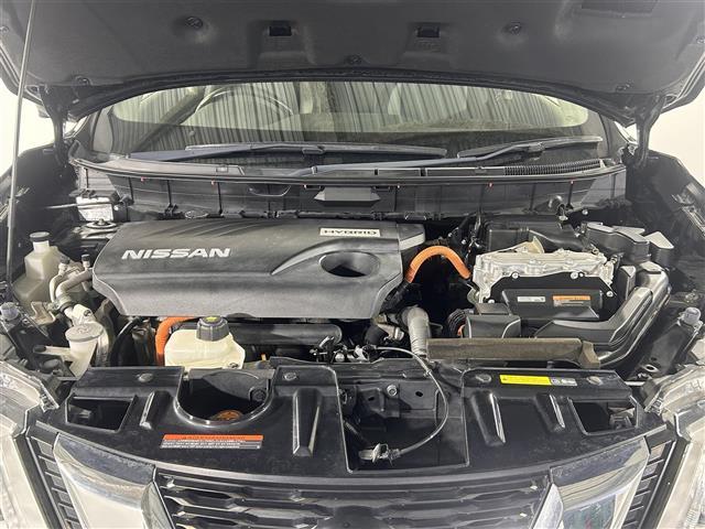 エクストレイル ２０Ｘｉ　ハイブリッド　純正７インチナビ　フルセグ　Ｂｌｕｅｔｏｏｔｈ　ＣＤ　ＤＶＤ　プロパイロット　アラウンドビューモニター　パーキングアシスト　コーナーセンサー　インテリジェントルームミラー　シートヒーター　電動リアゲー（42枚目）