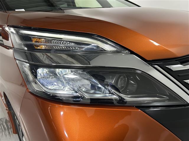 セレナ ハイウェイスターV アーバンクロム 純正10インチナビ 後席フリップダウンモニター 衝突軽減装置 ブラインドスポットモニター レーダークルーズコントロール 福祉車両 両側パワースライドドア ビルトインETC フォグライト LEDライト(39枚目)