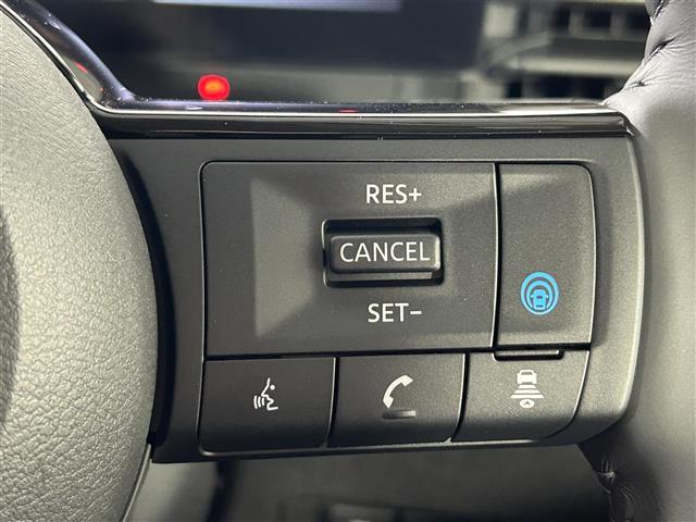 セレナ e-パワー ハイウェイスターV 登録済み未使用車 純正12.3インチナビ 全方位カメラ プロパイロット レーダークルーズコントロール  デジタルインナールームミラー ブラインドスポットモニター 両側パワースライドドア LEDライト(14枚目)