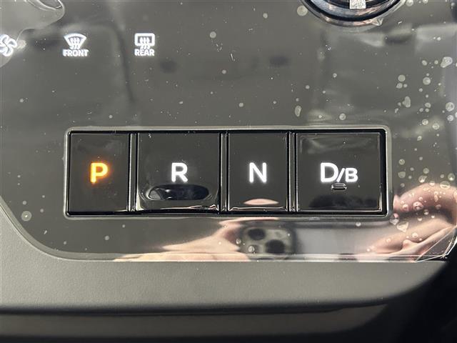 セレナ e-パワー ハイウェイスターV 登録済み未使用車 純正12.3インチナビ 全方位カメラ プロパイロット レーダークルーズコントロール  デジタルインナールームミラー ブラインドスポットモニター 両側パワースライドドア LEDライト(19枚目)