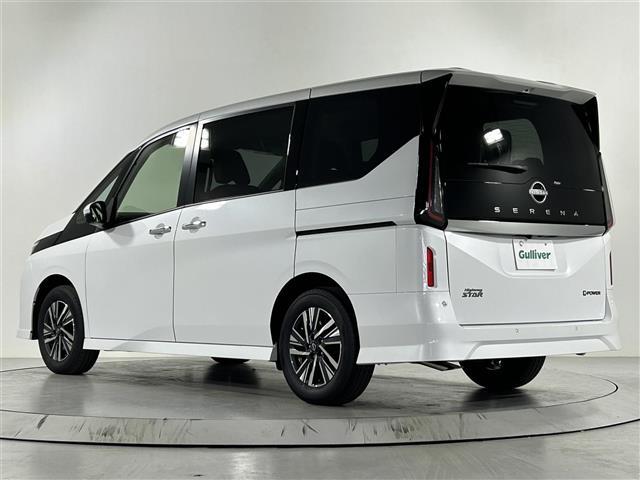 セレナ e-パワー ハイウェイスターV 登録済み未使用車 純正12.3インチナビ 全方位カメラ プロパイロット レーダークルーズコントロール  デジタルインナールームミラー ブラインドスポットモニター 両側パワースライドドア LEDライト(35枚目)