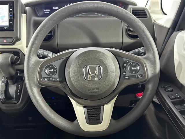 Ｎ－ＢＯＸ Ｌ　純正７インチナビ　フルセグＴＶ　Ｂｌｕｅｔｏｏｔｈ　バックカメラ　片側パワースライドドア　ＥＴＣ　シートヒーター　ホンダセンシング　レーダークルーズコントロール　レーンキープアシスト　純正フロアマット（8枚目）