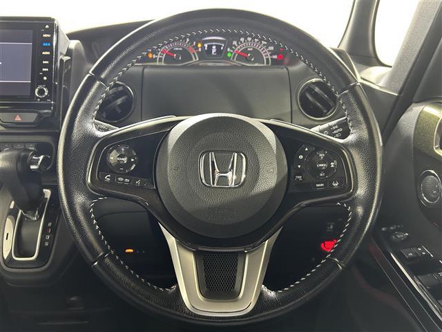 Ｎ－ＢＯＸカスタム Ｇ・Ｌターボホンダセンシング　純正８インチナビ　フルセグ　Ｂｌｕｅｔｏｏｔｈ　バックカメラ　両側パワースライドドア　純正１１．６インチフリップダウンモニター　ビルトインＥＴＣ　純正ドライブレコーダー　ホンダセンシング　純正１５ＡＷ（6枚目）