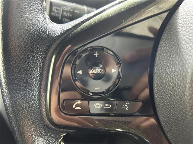 Ｎ－ＢＯＸカスタム Ｇ・Ｌターボホンダセンシング　純正８インチナビ　フルセグ　Ｂｌｕｅｔｏｏｔｈ　バックカメラ　両側パワースライドドア　純正１１．６インチフリップダウンモニター　ビルトインＥＴＣ　純正ドライブレコーダー　ホンダセンシング　純正１５ＡＷ（7枚目）