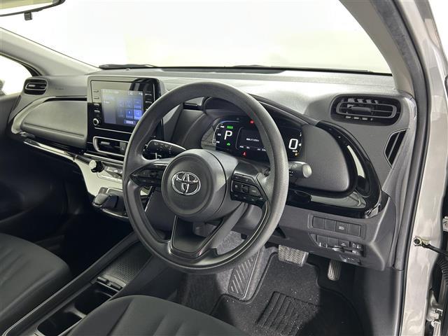 アクア Ｘ　純正８インチディスプレイオーディオ　衝突被害軽減装置　ＬＥＤヘッドライト　ドライブレコーダー　レーダークルーズコントロール　ロードサインアシスト　カープレイ　スペアキー　ビルトインＥＴＣ　ＡＣ１００Ｖ（13枚目）