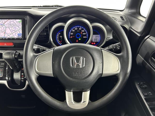 N-BOX+カスタム G 社外7インチナビ フルセグTV SD ETC アイドリングストップ LEDヘッドライト フォグランプ プッシュスタート スマートキー 両側スライドドア ドアバイザー 横滑り防止装置 AAC(8枚目)