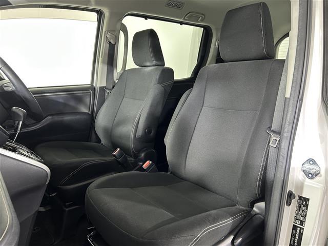 エスクァイア Xi ウェルジョイン 福祉車両スローパー 純正9インチナビ バックカメラ フルセグテレビ 後席フリップダウンモニター 両側パワースライドドア プッシュスタート コーナーセンサー プリクラッシュセーフティ レーンキープ(24枚目)