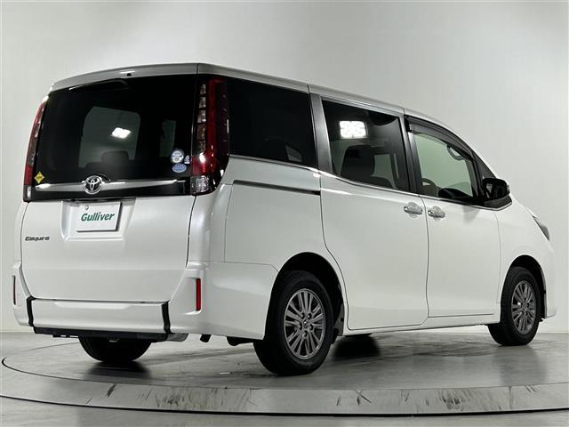 エスクァイア Xi ウェルジョイン 福祉車両スローパー 純正9インチナビ バックカメラ フルセグテレビ 後席フリップダウンモニター 両側パワースライドドア プッシュスタート コーナーセンサー プリクラッシュセーフティ レーンキープ(32枚目)