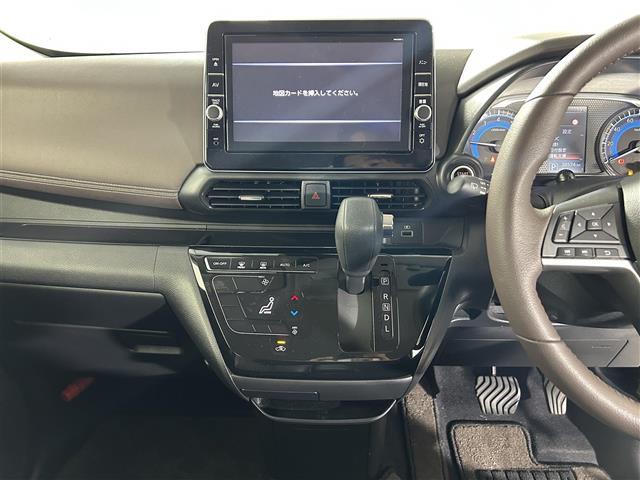 デイズ ハイウェイスター　Ｇターボ　純正９インチナビ　全方位カメラ　衝突被害軽減装置　車線逸脱警報　先行車発信お知らせ　クリアランスソナー　ロードサインアシスト　オートライト　オートハイビーム　ＬＥＤヘッドライト　フォグライト　ＥＴＣ（18枚目）