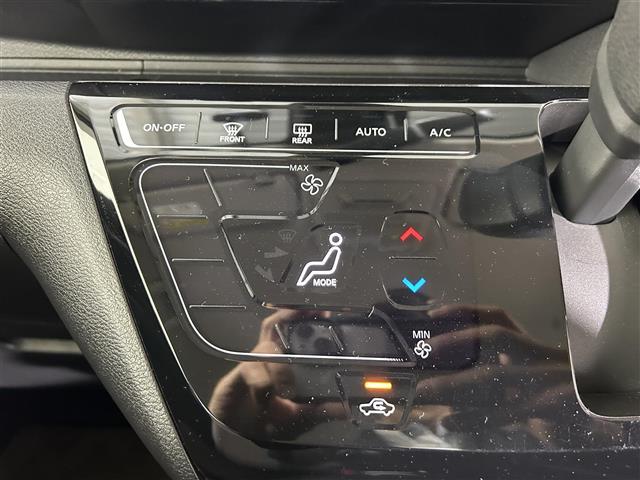 デイズ ハイウェイスター　Ｇターボ　純正９インチナビ　全方位カメラ　衝突被害軽減装置　車線逸脱警報　先行車発信お知らせ　クリアランスソナー　ロードサインアシスト　オートライト　オートハイビーム　ＬＥＤヘッドライト　フォグライト　ＥＴＣ（19枚目）