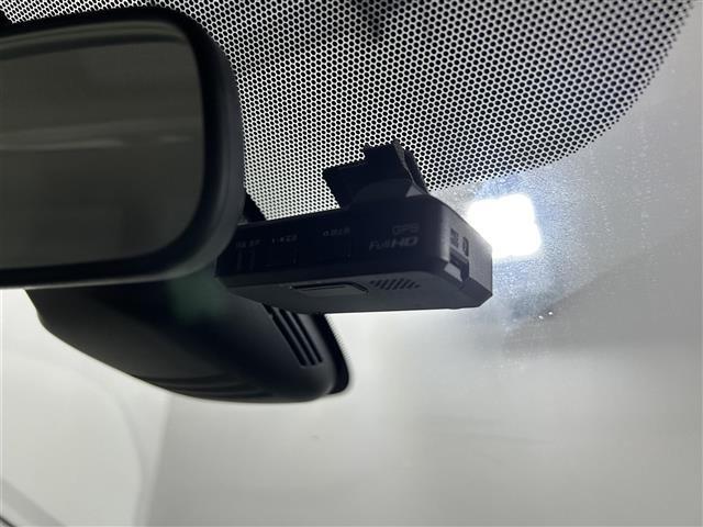 店頭販売もしておりますので、先に在庫が無くなってしまうこともございます。気になる車はまずはお問い合わせください！