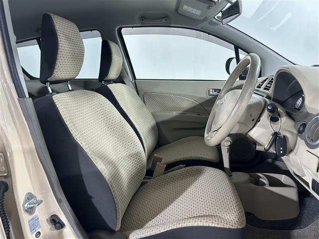 アルト Ｘ　スマートキー　スペアキー　社外７インチナビ　ＡＭ／ＦＭ／Ｃ／ＤＶＤ／ＵＳＢ　バックカメラ　純正フロアマット　ＡＢＳ　ハロゲンヘッドライト　ヘッドライトレベライザー電動格納ミラードアバイザーコーナ（20枚目）