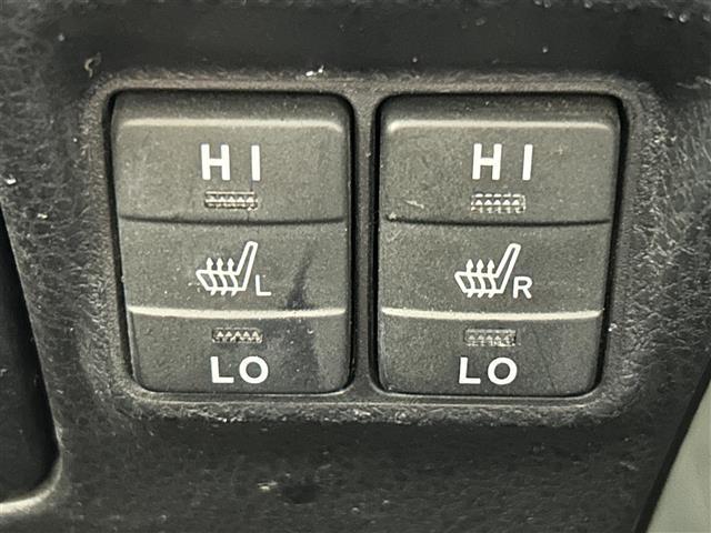 店頭在庫以外にも全国約４万台※の在庫から、ぴったりな１台をご提案します！※２０２３年１０月現在の在庫台数です。売約済の可能性があります。