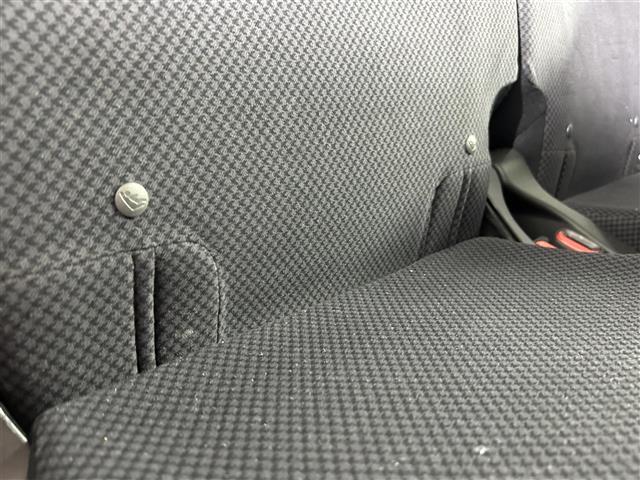 N-ONE G SSパッケージ シティブレーキアクティブシステム 純正7インチナビ バックカメラ ステアリングスイッチ オートライト キセノンライト 電動格納ミラー 横滑り防止装置 プッシュスタート スマートキー アイドリングストッ(17枚目)