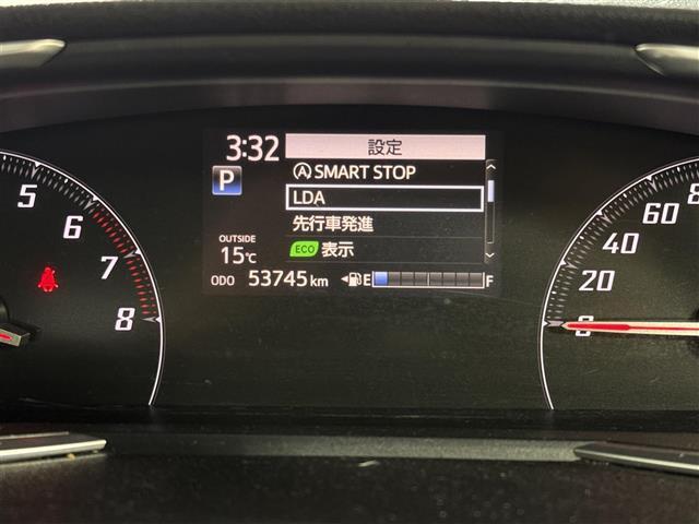 シエンタ Ｇ　純正７インチＳＤナビ　バックカメラ　横滑り防止　先行車発進告知機能　プリクラッシュセーフティー　レーンキープ　アイドリングストップ　両側パワスラ　オートライト　オートハイビーム　純正フロアマット（8枚目）