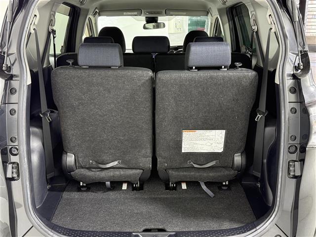 シエンタ Ｇ　純正７インチＳＤナビ　バックカメラ　横滑り防止　先行車発進告知機能　プリクラッシュセーフティー　レーンキープ　アイドリングストップ　両側パワスラ　オートライト　オートハイビーム　純正フロアマット（28枚目）