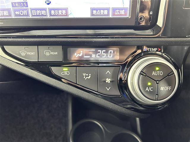 アクア Ｓ　純正ナビ　フルセグＴＶ／ＣＤ／ＤＶＤ／ＦＭ／ＡＭ　バックカメラ　ビルトインＥＴＣ　ステアリングリモコン　ＬＥＤオートライト　電動格納ウィンカー付きミラー　スマートキー　スペアキー　シガーソケット（11枚目）