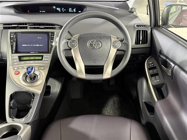 プリウス Sマイコーデ 社外7型ナビ AM/FM/CD/ワンセグTV バックカメラ 純正フロアマット 純正ドアバイザー トノカバー ETC ステアリングリモコン シガーソケット オートライト 電格ミラー ISOFIX(2枚目)