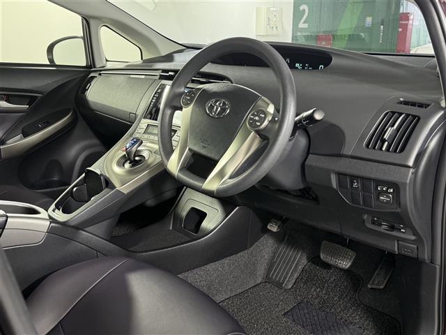プリウス Sマイコーデ 社外7型ナビ AM/FM/CD/ワンセグTV バックカメラ 純正フロアマット 純正ドアバイザー トノカバー ETC ステアリングリモコン シガーソケット オートライト 電格ミラー ISOFIX(16枚目)