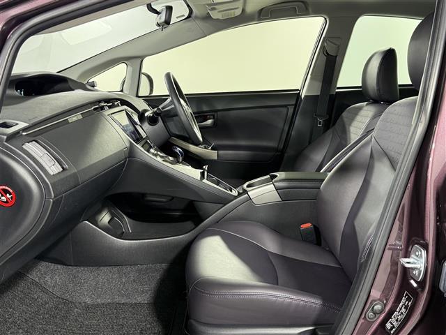 プリウス Sマイコーデ 社外7型ナビ AM/FM/CD/ワンセグTV バックカメラ 純正フロアマット 純正ドアバイザー トノカバー ETC ステアリングリモコン シガーソケット オートライト 電格ミラー ISOFIX(21枚目)