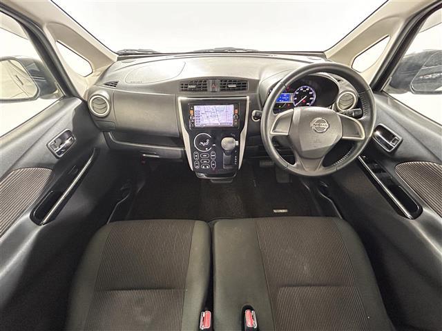 デイズ ハイウェイスター　Ｇ　純正ナビ　アラウンドビューモニター　エマージェンシーブレーキ　オートライト　オートマチックハイビーム　ベンチシート　横滑り防止装置　ＥＴＣ　電格ミラー　ウィンカーミラー　純正フロアマット　ドアバイザー（2枚目）