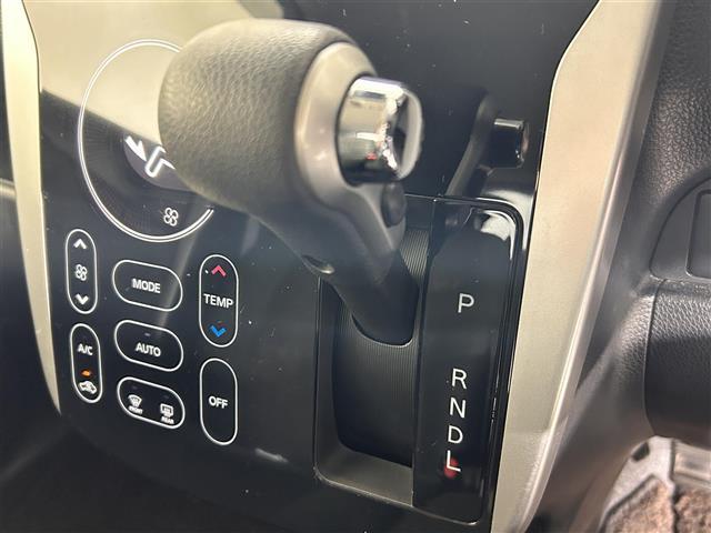 デイズ ハイウェイスター　Ｇ　純正ナビ　アラウンドビューモニター　エマージェンシーブレーキ　オートライト　オートマチックハイビーム　ベンチシート　横滑り防止装置　ＥＴＣ　電格ミラー　ウィンカーミラー　純正フロアマット　ドアバイザー（15枚目）